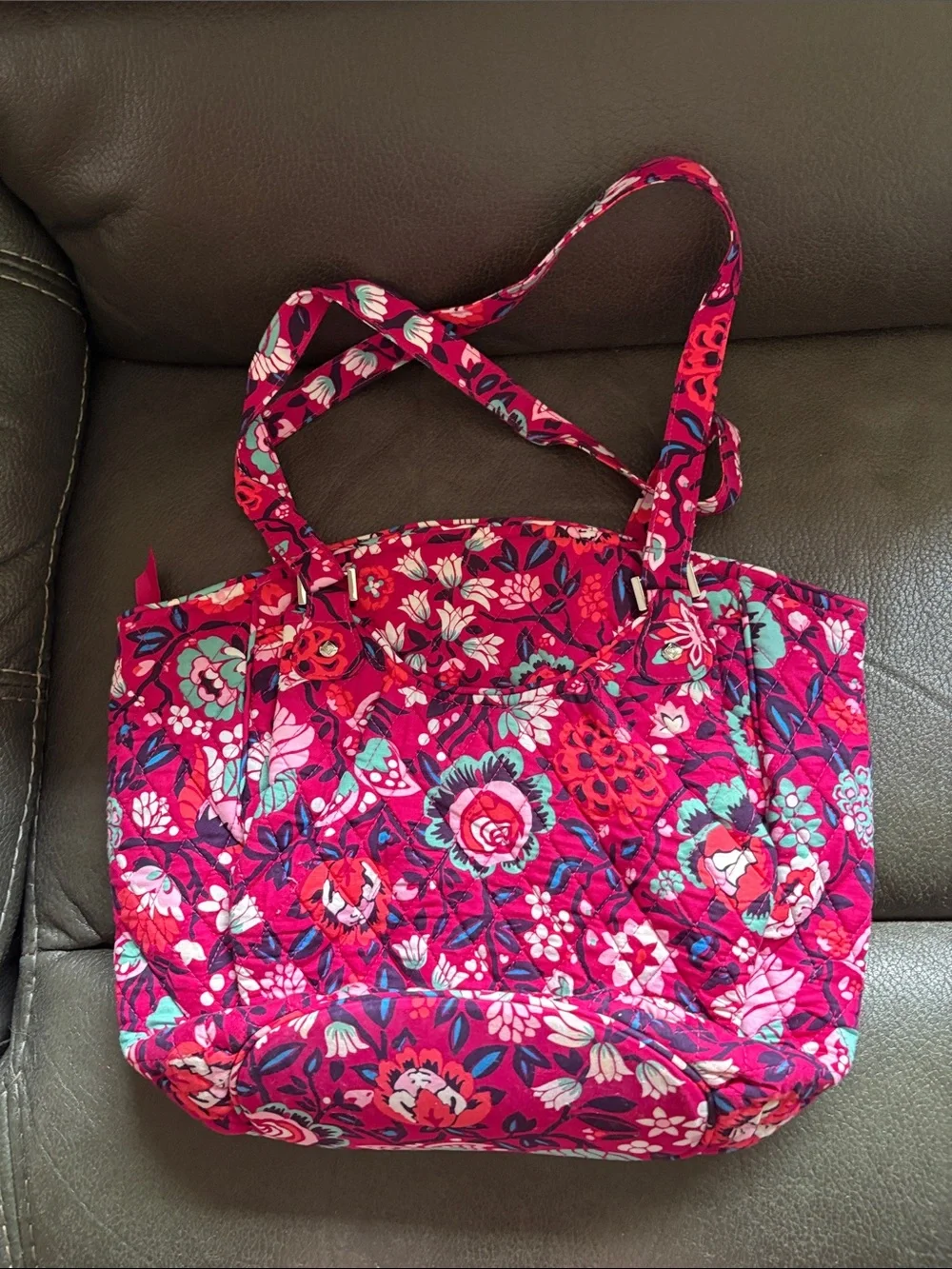 Vera Bradley Glenna bag in bloom berry